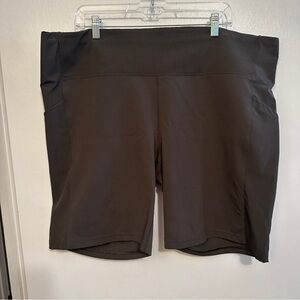 Athleta Salutation Stash Hi Rise Shorts Women’s Plus Size 2X Dark Grayish Green